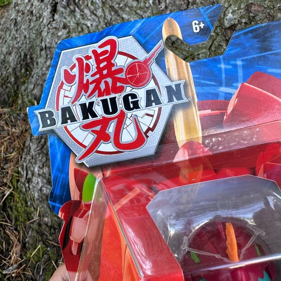 Bakugan Pyrus Cosplay Drago Cubbo Core Collectible Figure 2021 - Picture 9 of 10